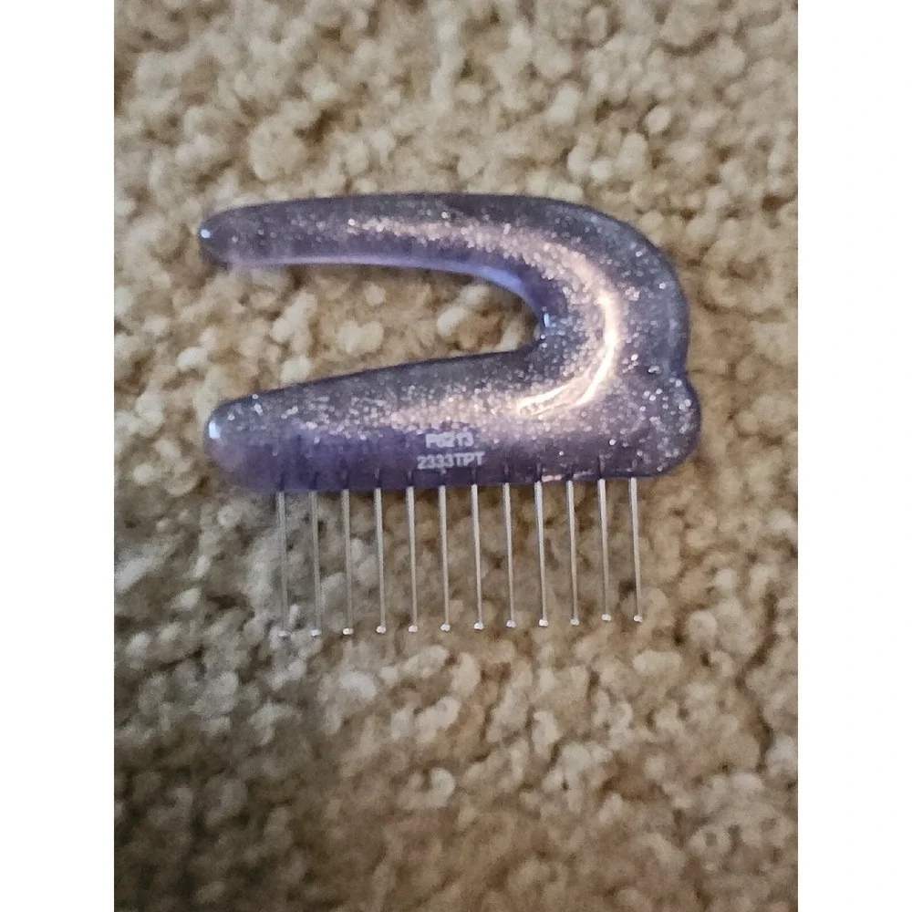 American Girl Hair‎ Pick Sparkly Silver Glitter Purple Wire Comb Detangler Brush